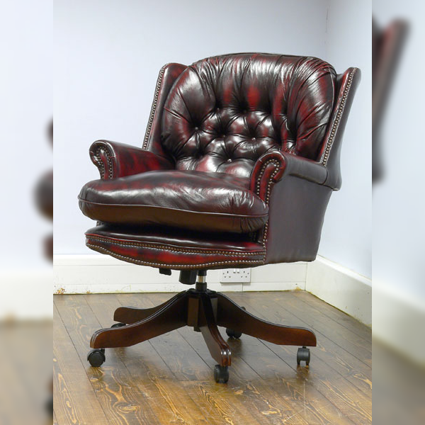 Chesterfield President Swivel Chair Churchill Chesterfields