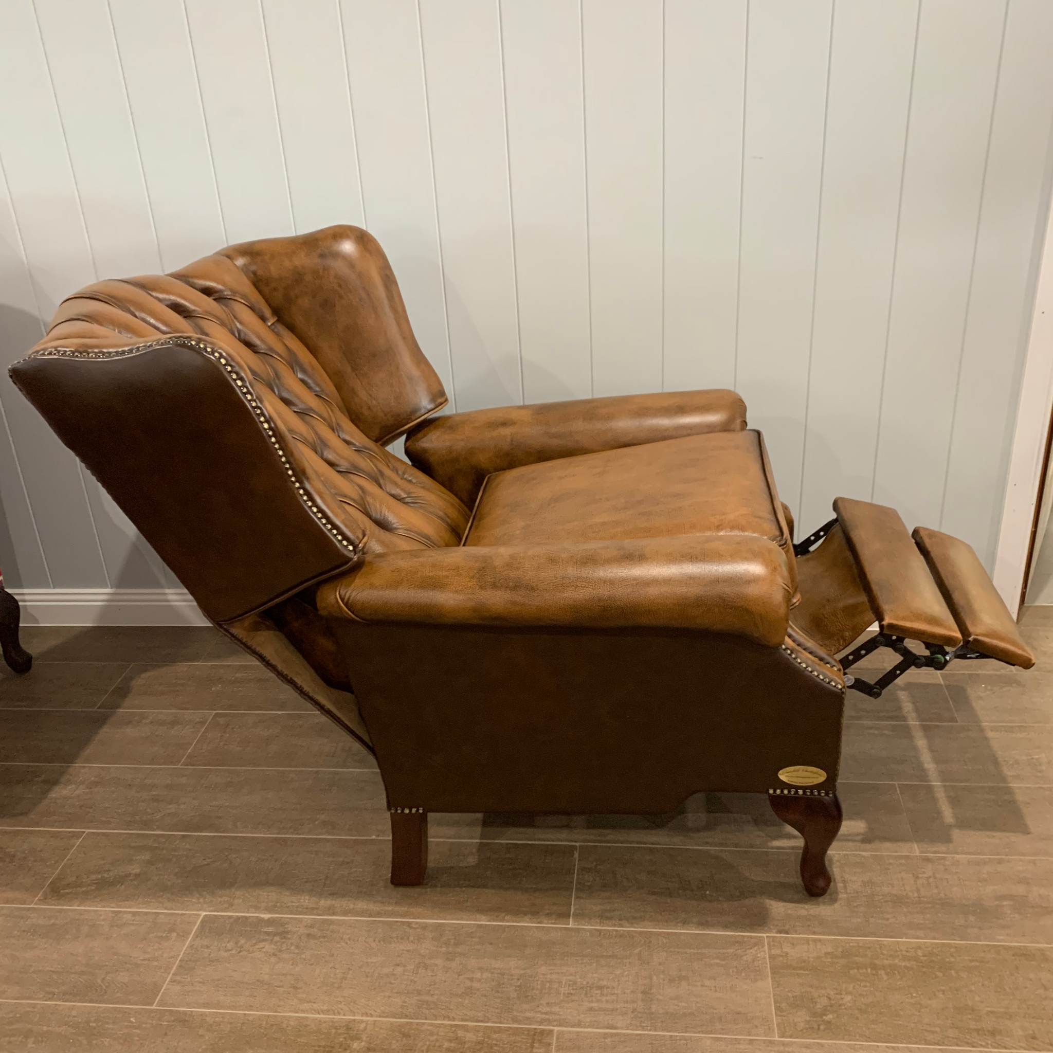 Chesterfield Classic Recliner Wing Chair